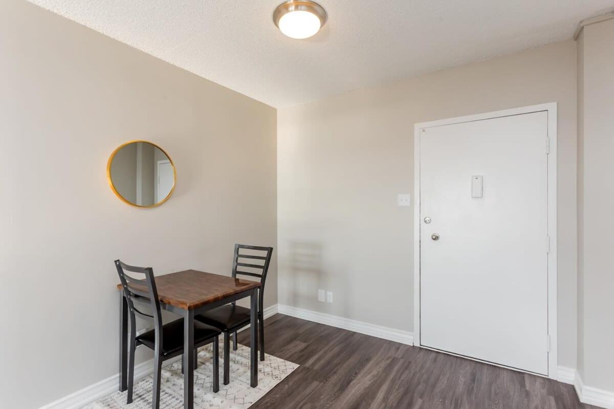 Bargain Memphis Apartment W Hdtv & Wifi Екстер'єр фото